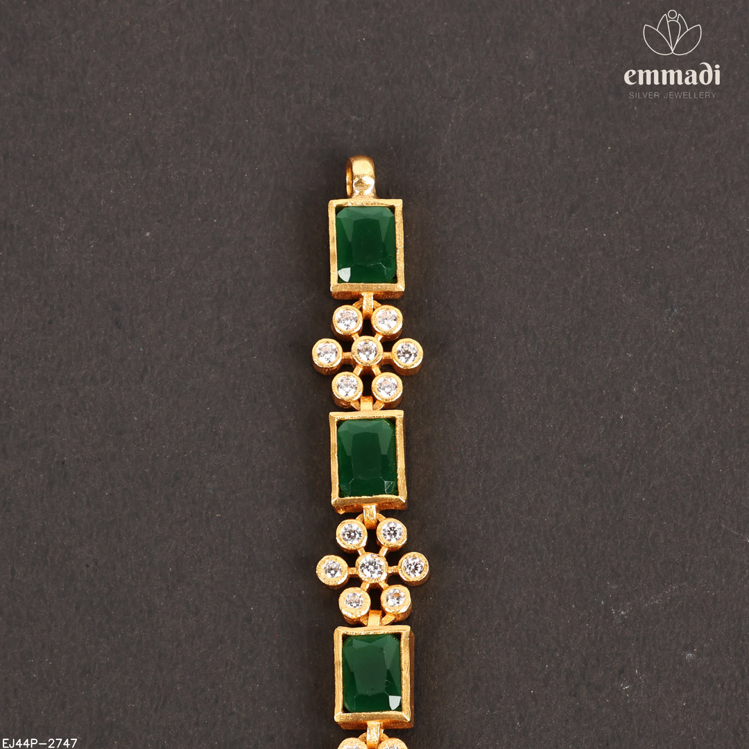 Short Necklace Antique