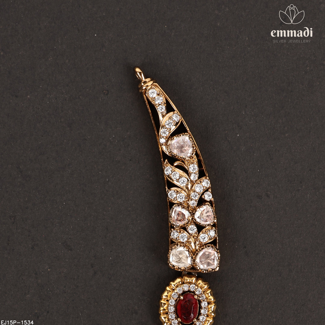 Short Necklace Moissanite Nakshi