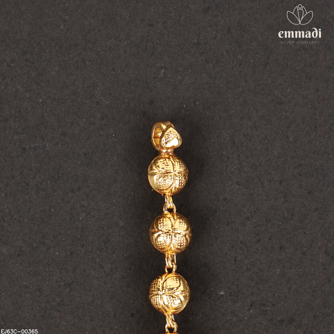Short Necklace Antique