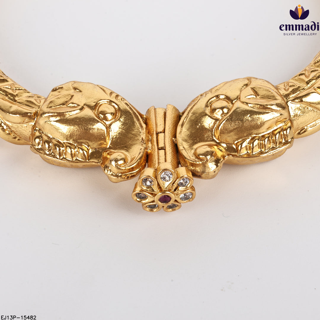 Kada Antique