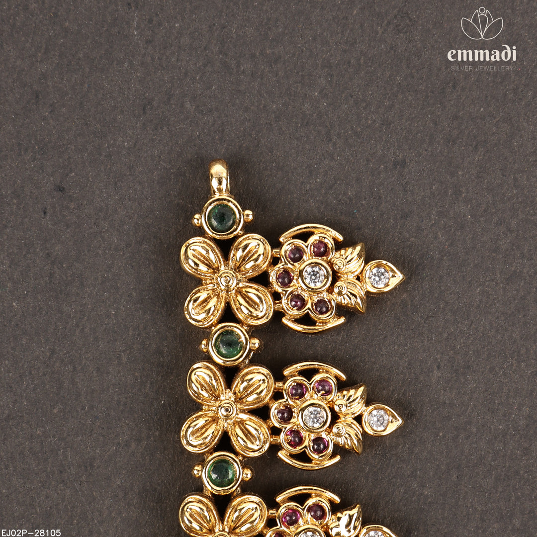 Short Necklace Antique