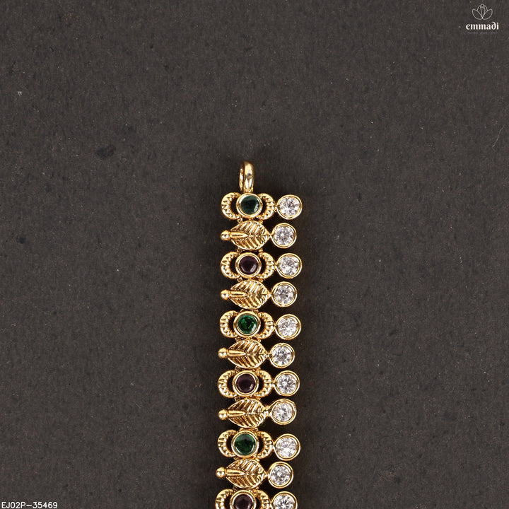 Short Necklace Antique