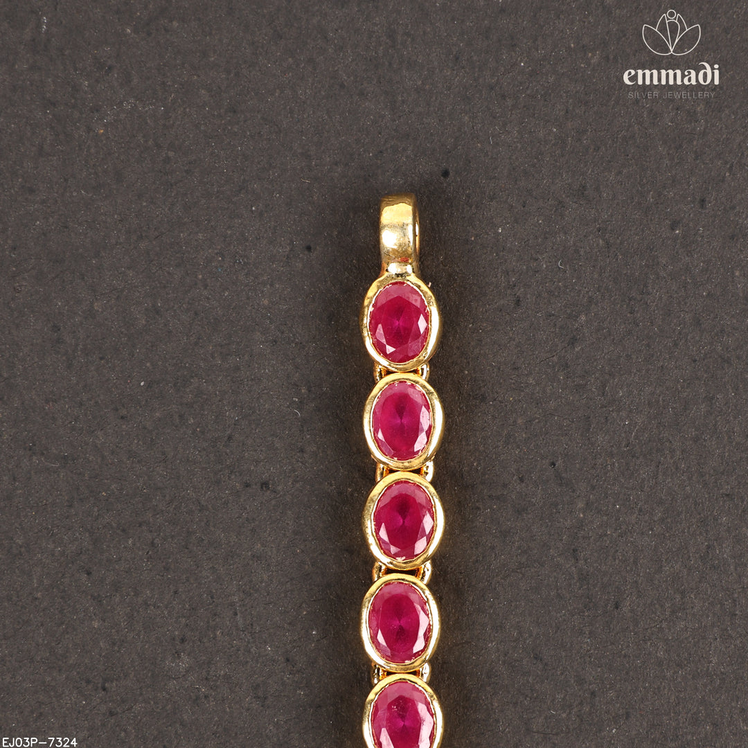 Short Necklace Antique