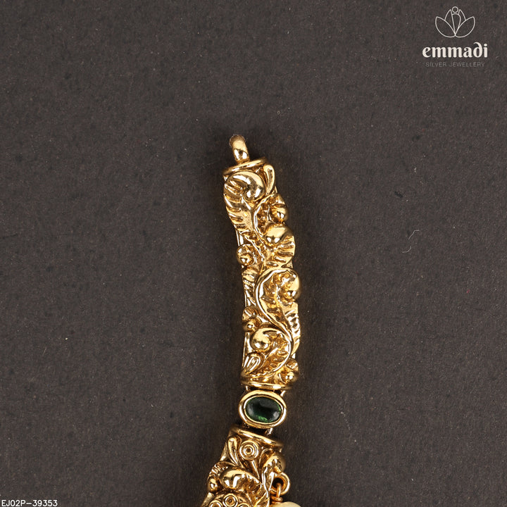 Short Necklace Antique