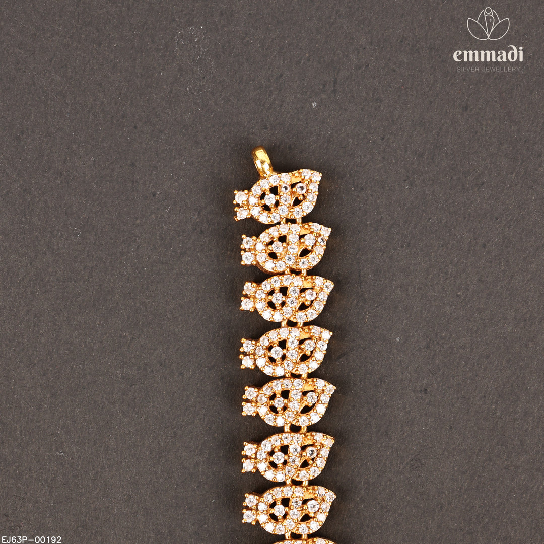 Short Necklace Antique