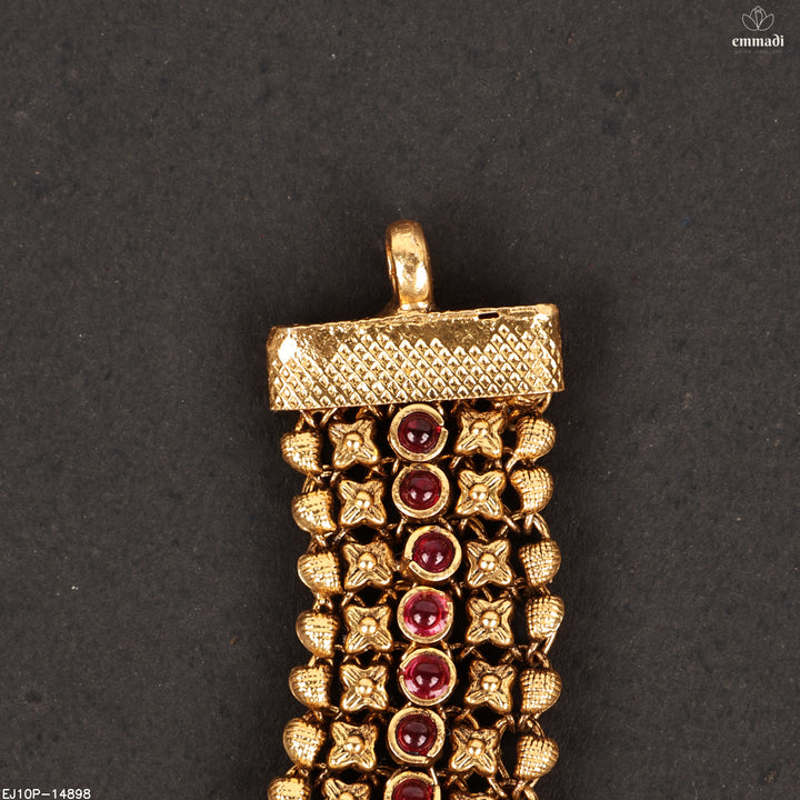 Short Necklace Antique