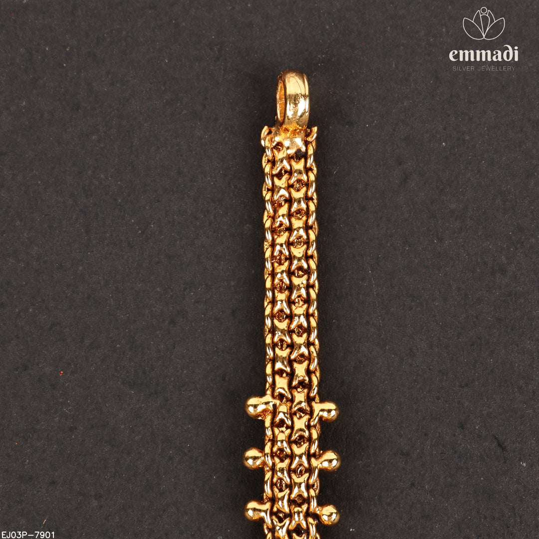 Short Necklace Antique