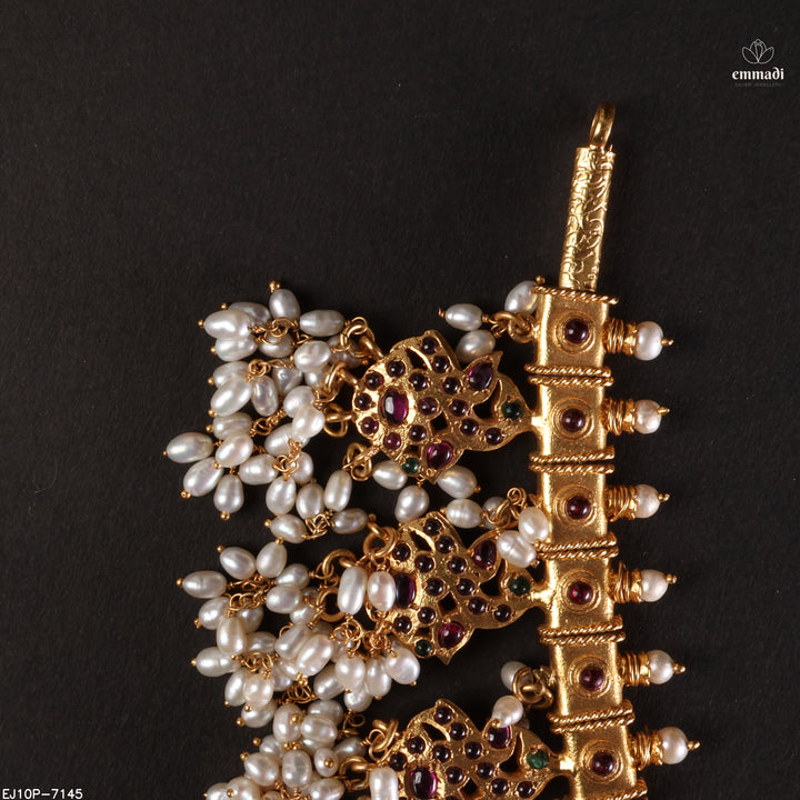 Short Necklace Antique