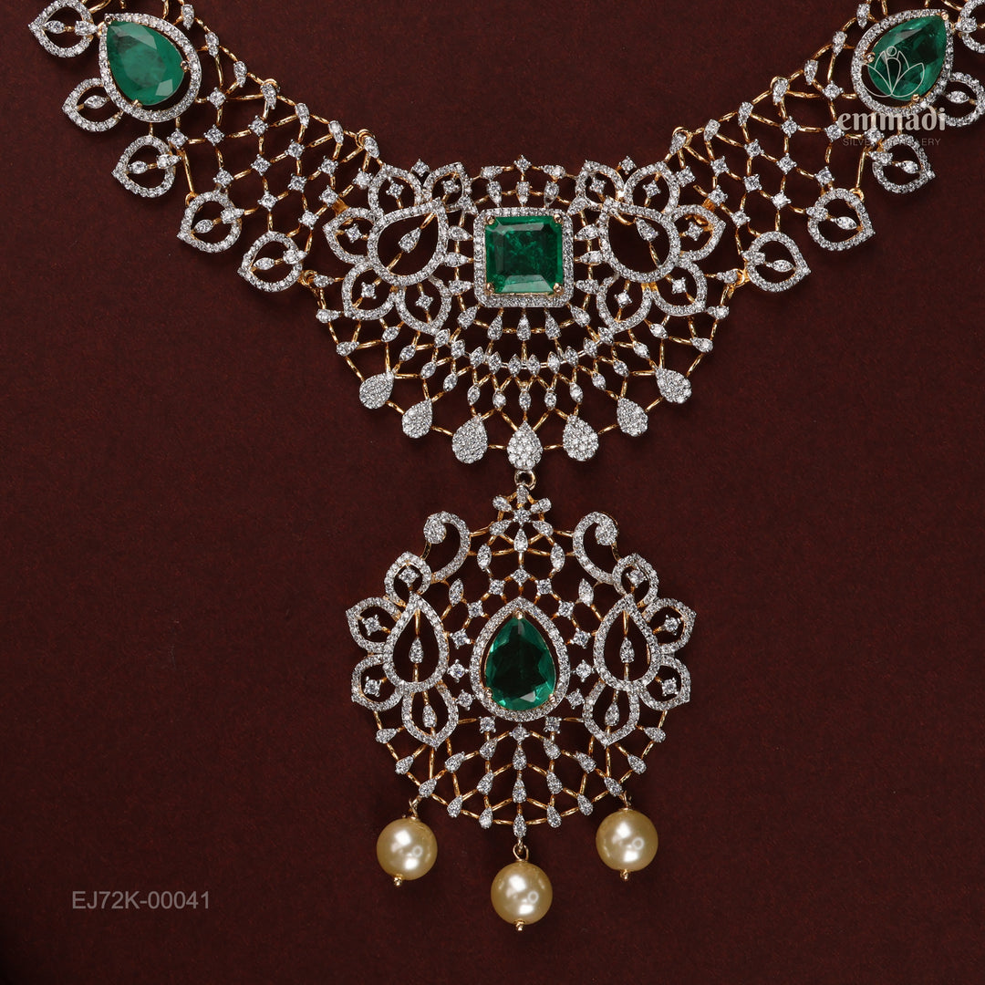 Short Necklace Premium Cz