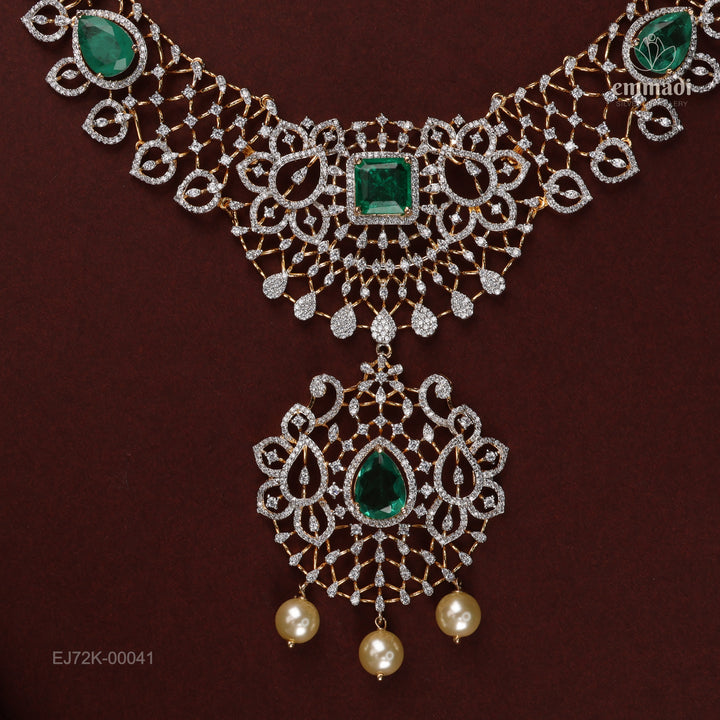 Short Necklace Premium Cz