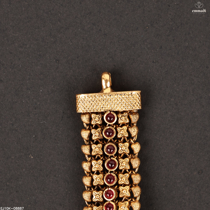 Short Necklace Antique