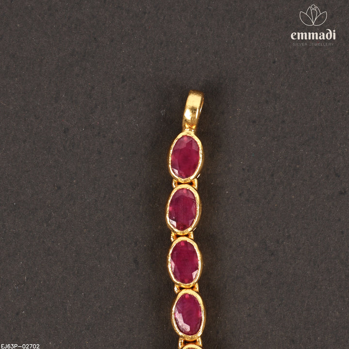 Short Necklace Antique