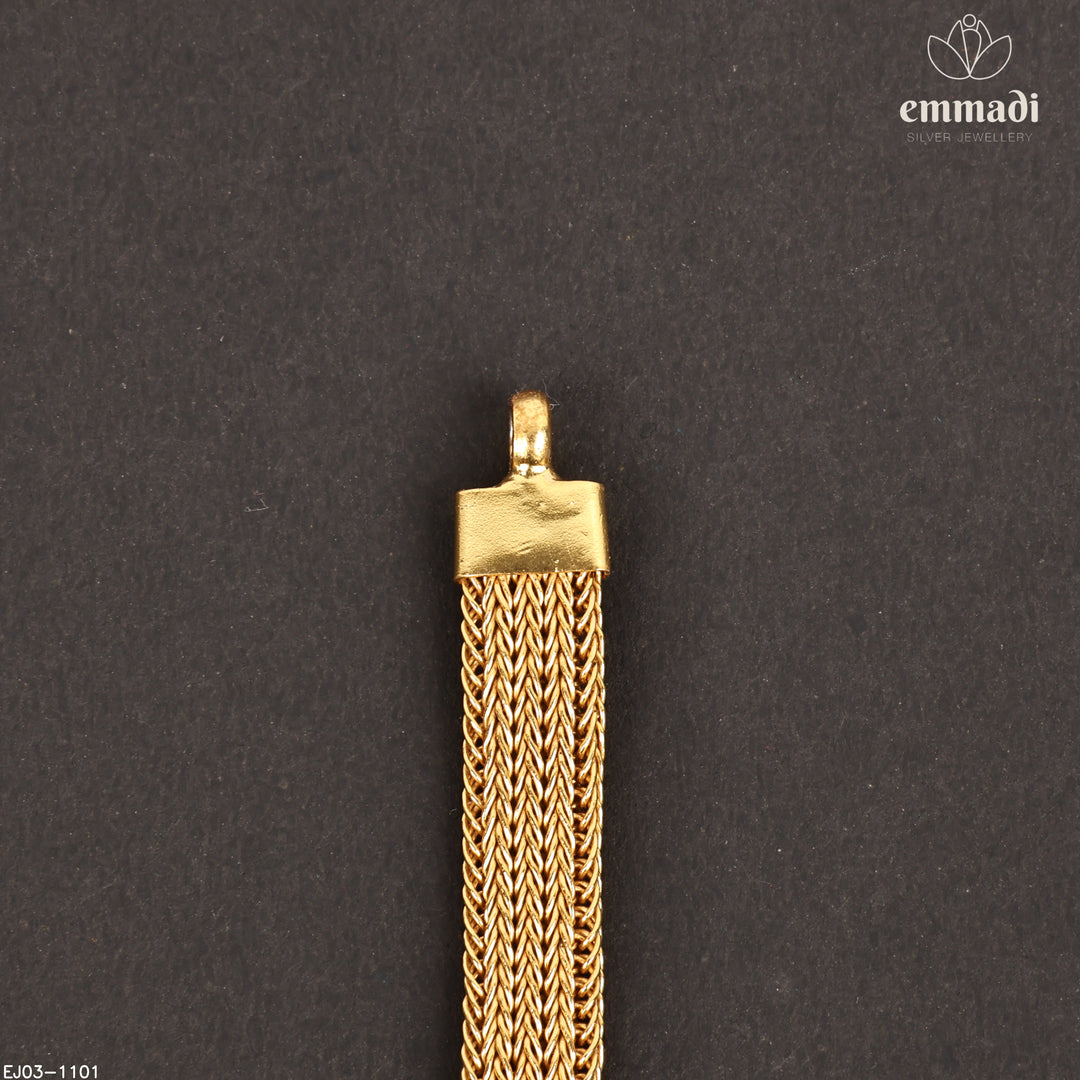 Short Necklace Antique