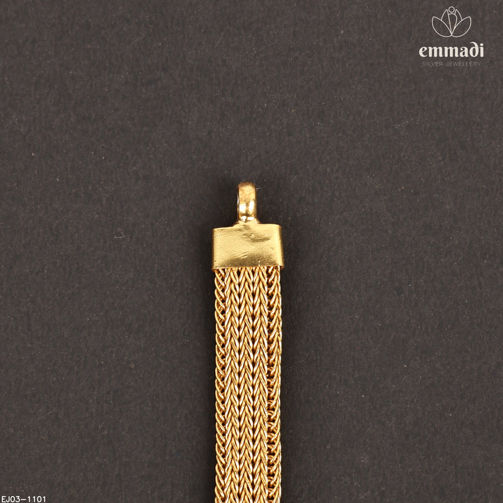 Short Necklace Antique