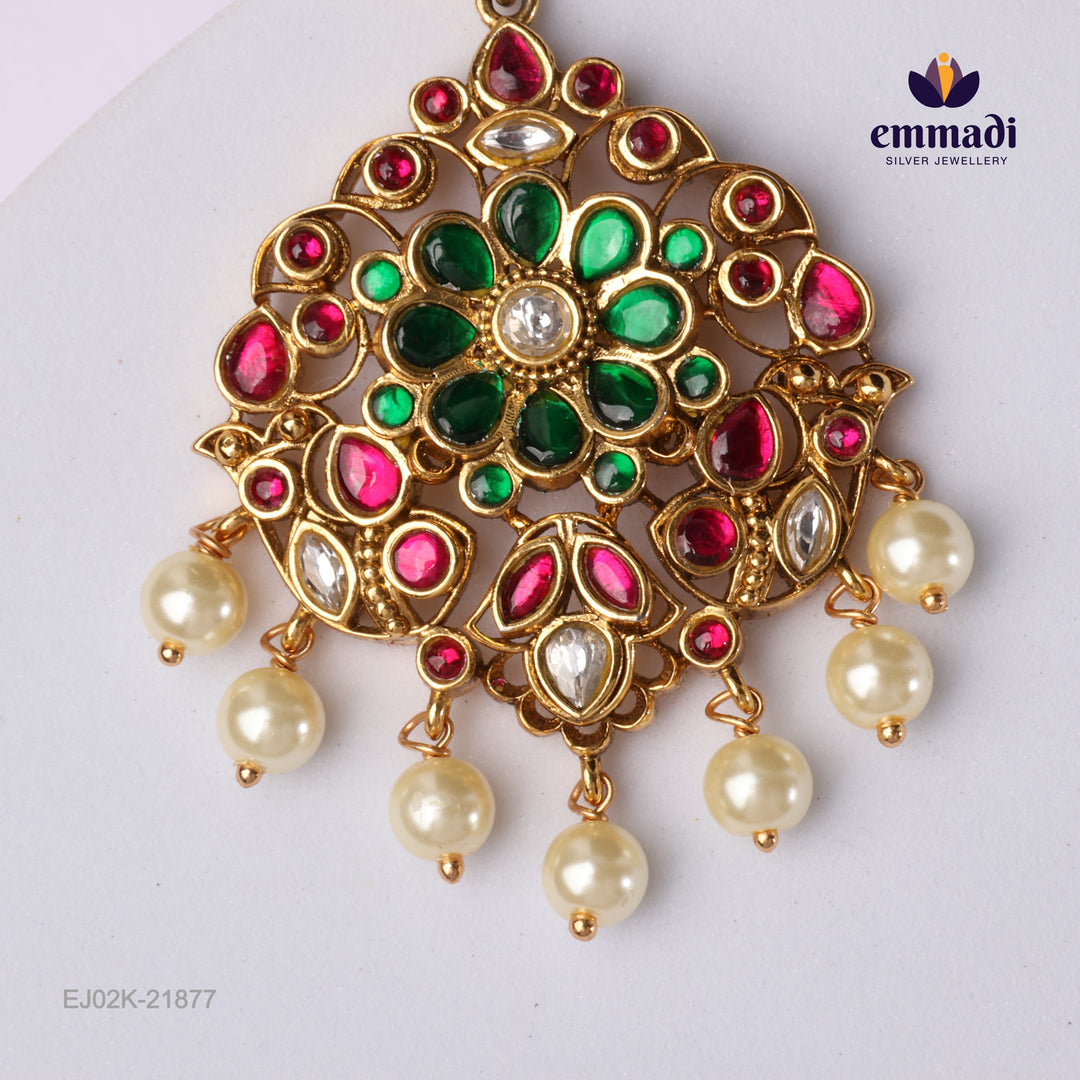 Hangings Kundan
