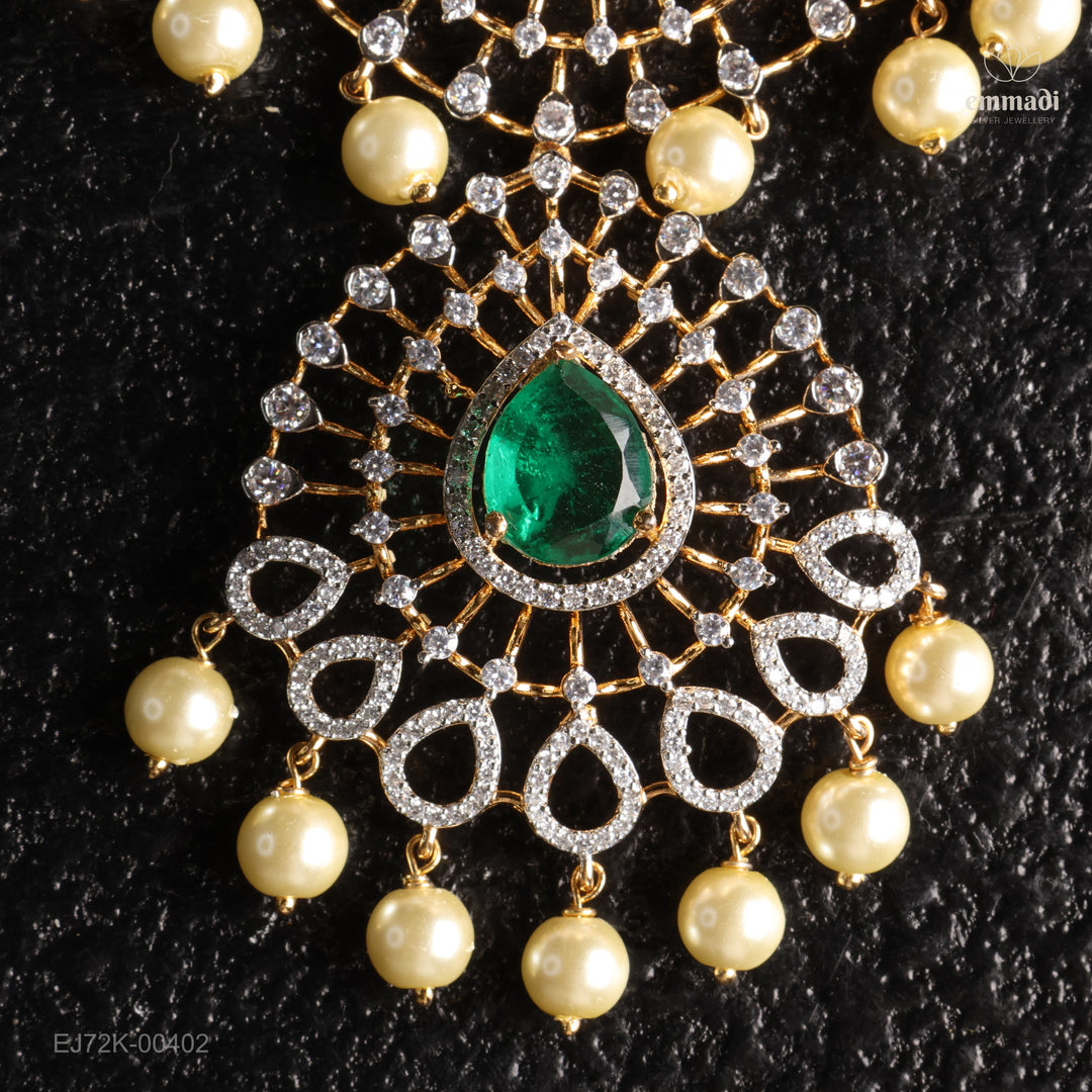 Short Necklace Premium Cz