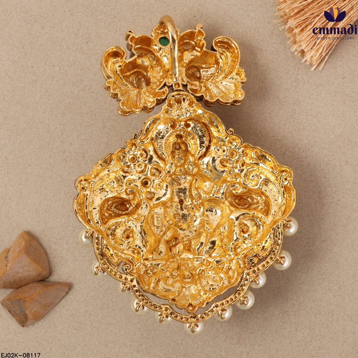 Pendant Antique