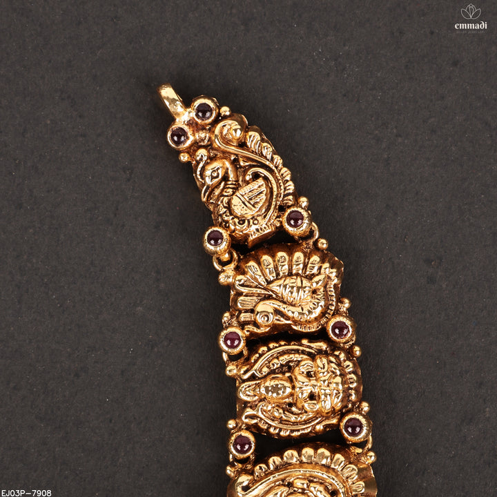 Short Necklace Antique