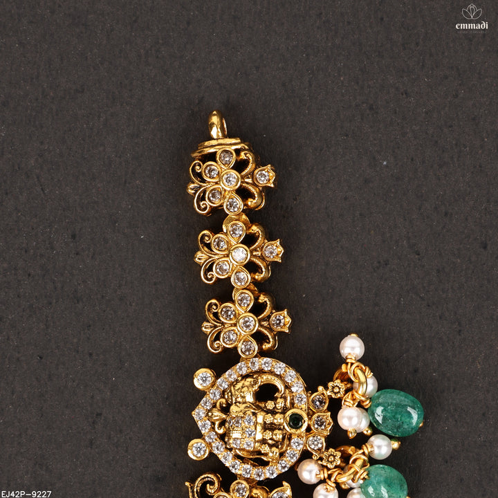 Short Necklace Antique