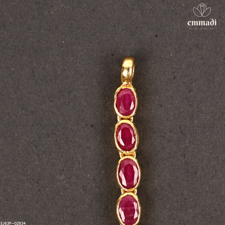 Short Necklace Antique