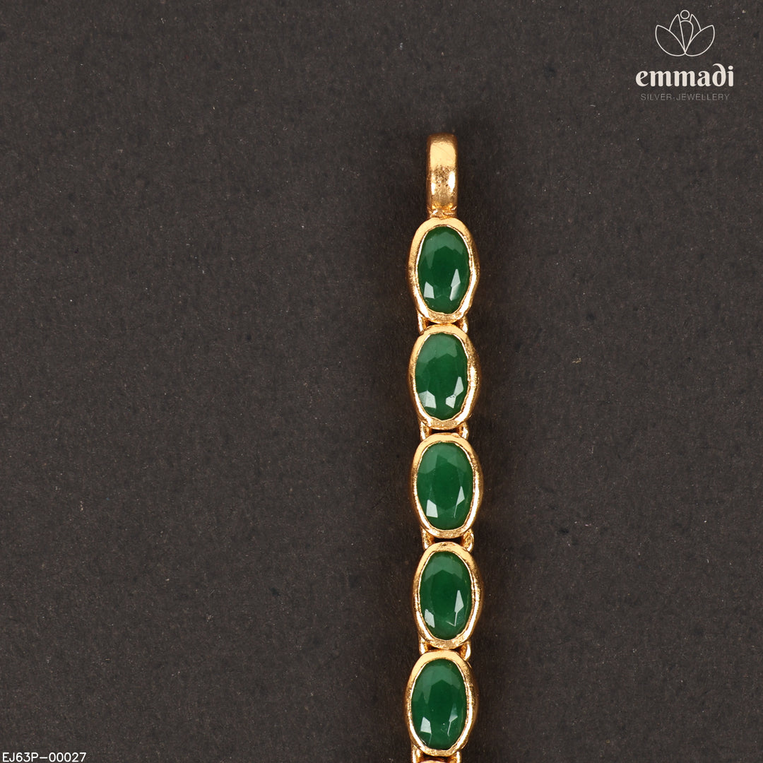 Short Necklace Antique