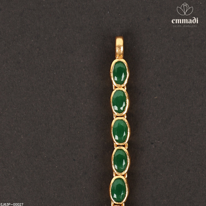Short Necklace Antique