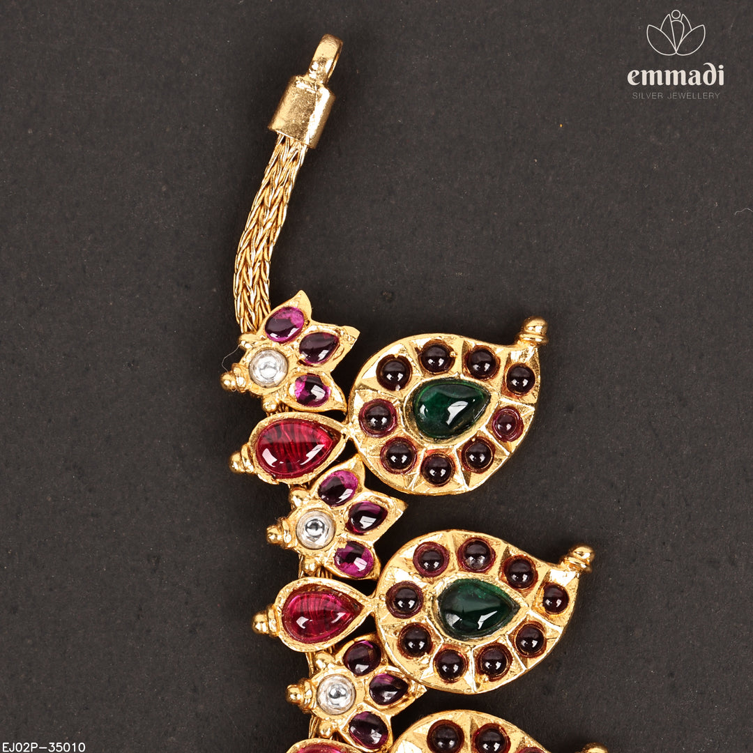 Short Necklace Antique
