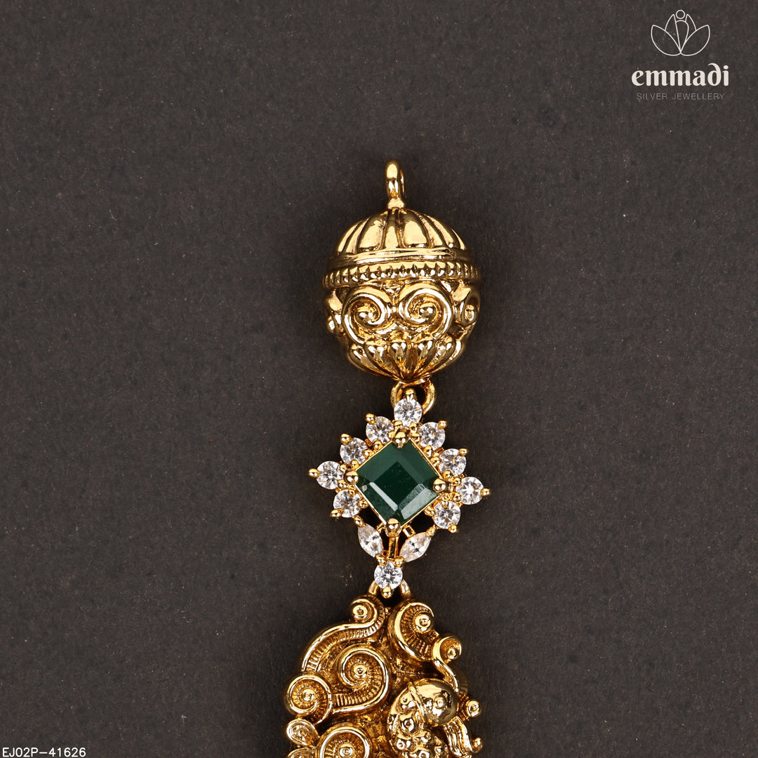 Short Necklace Antique