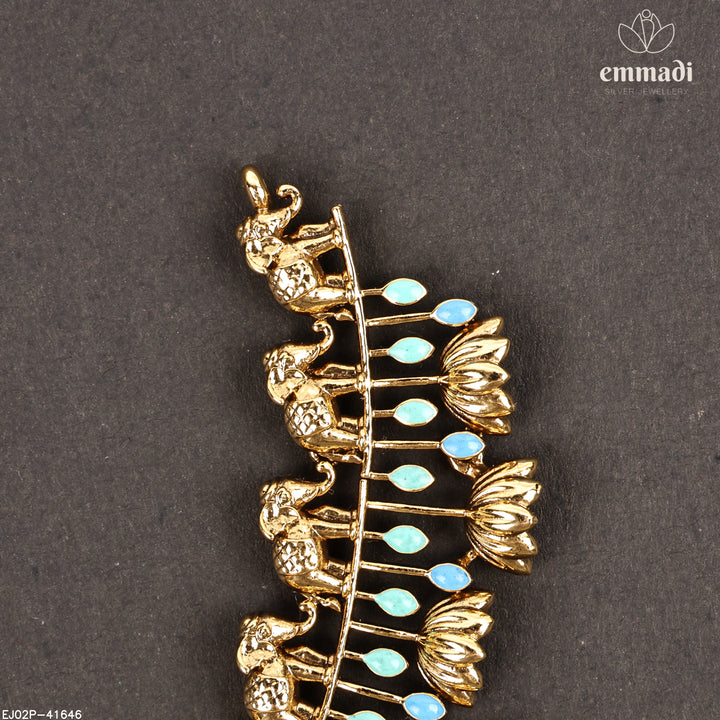 Short Necklace Antique