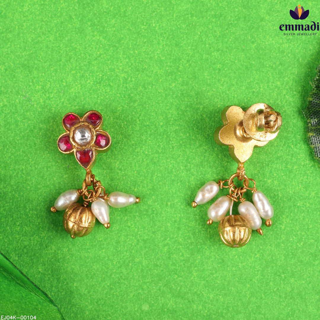 Hangings Kundan