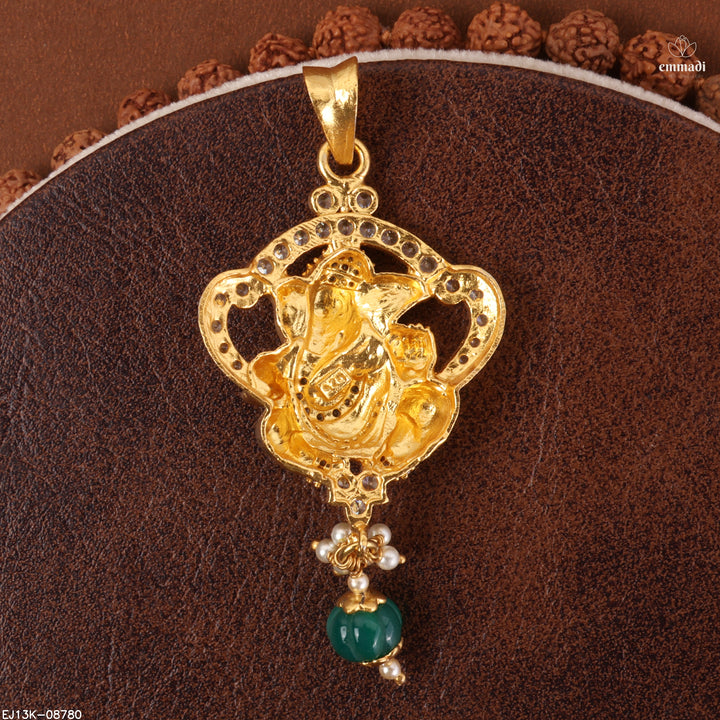 Pendant Antique