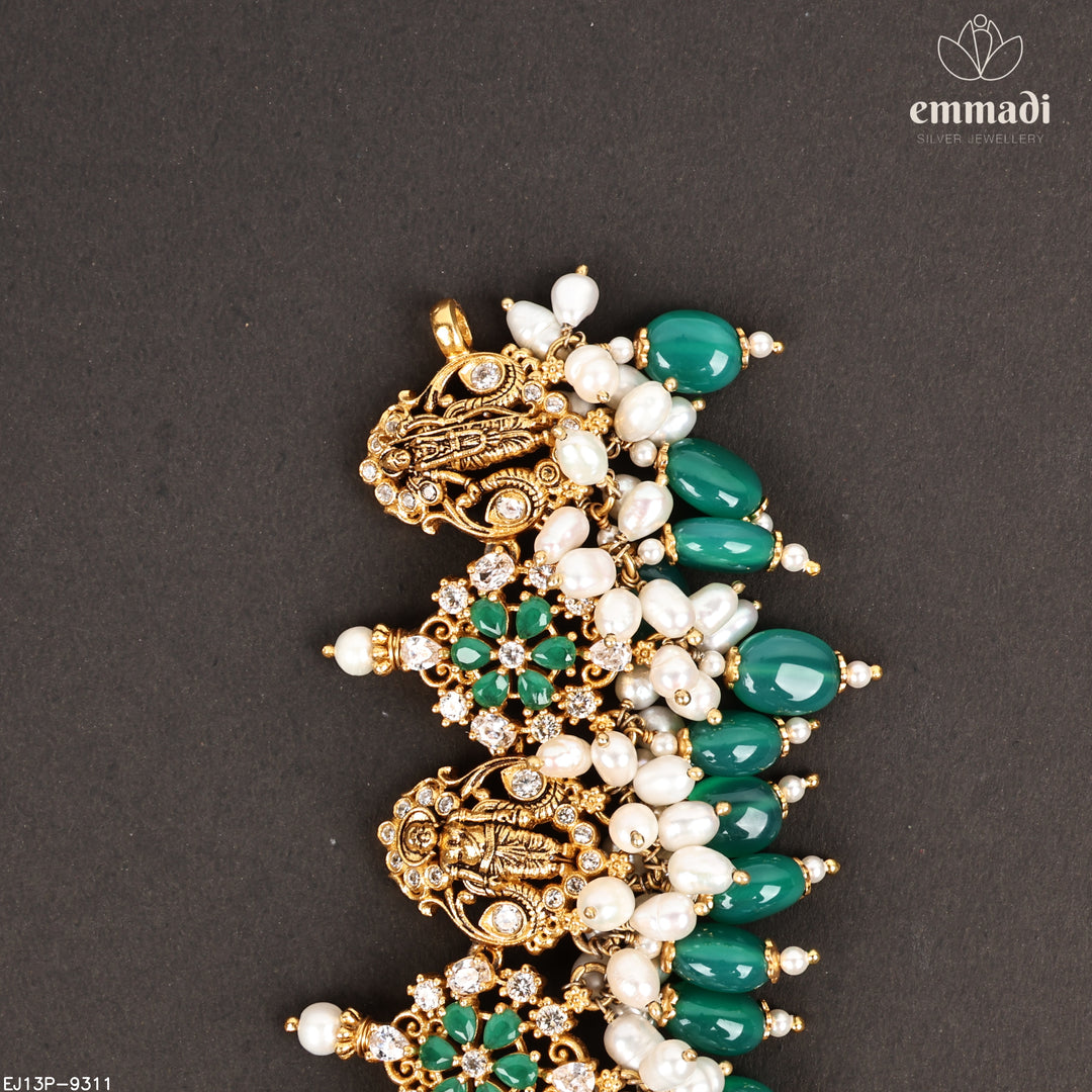 Short Necklace Antique