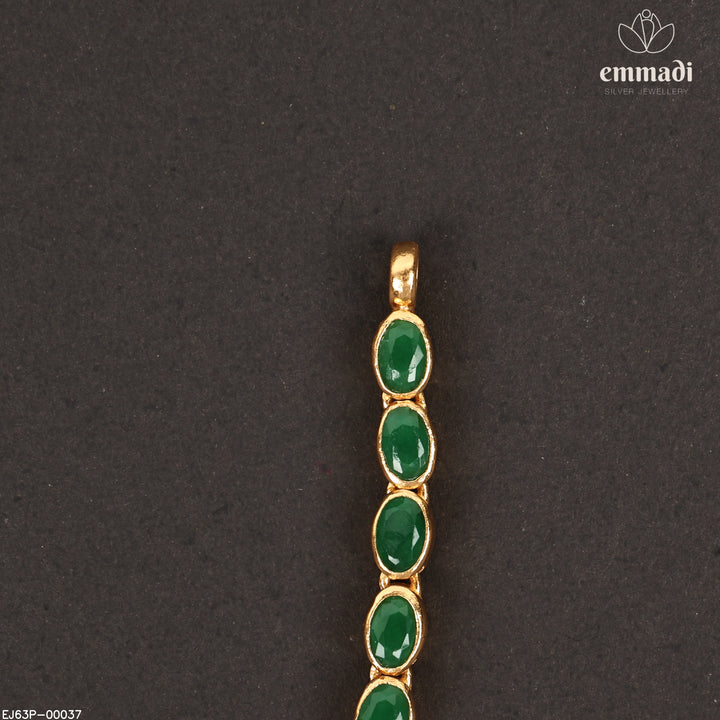 Short Necklace Antique