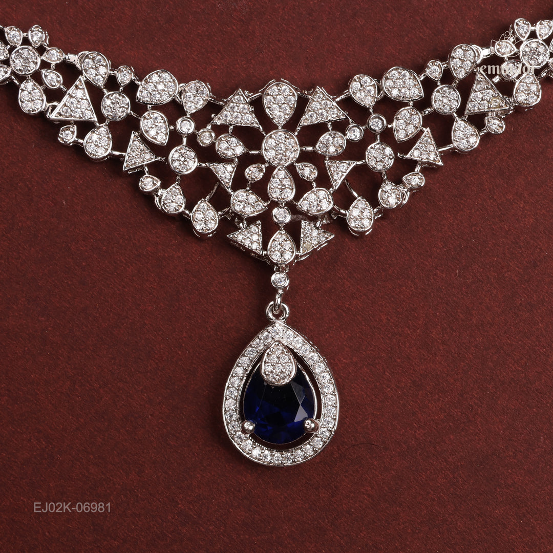 Short Necklace Premium Cz
