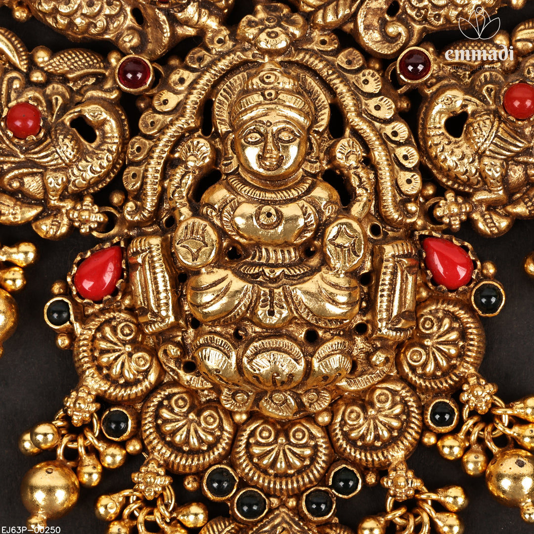 Short Necklace Antique