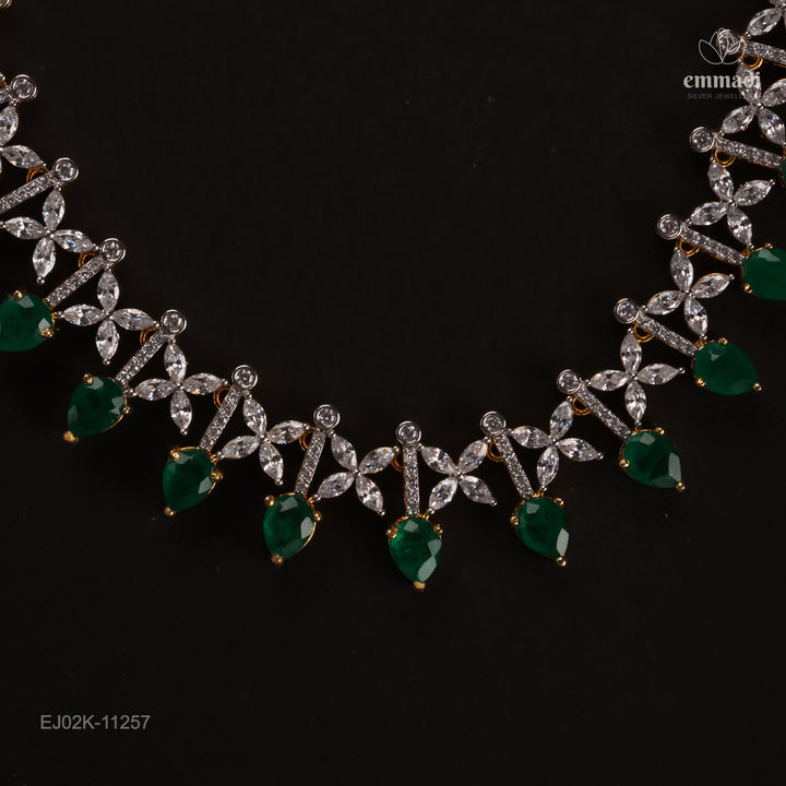 Short Necklace Premium Cz