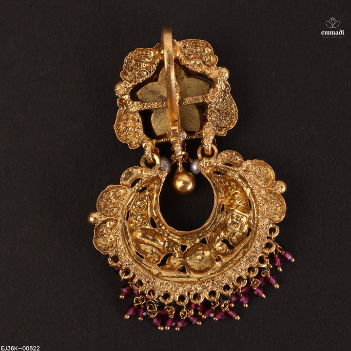 Pendant Kundan Nakshi