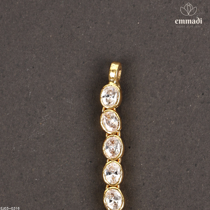 Short Necklace Antique