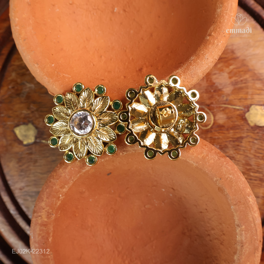 Studs Antique