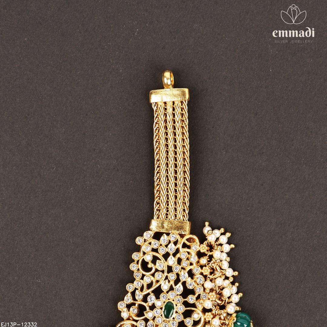 Short Necklace Antique