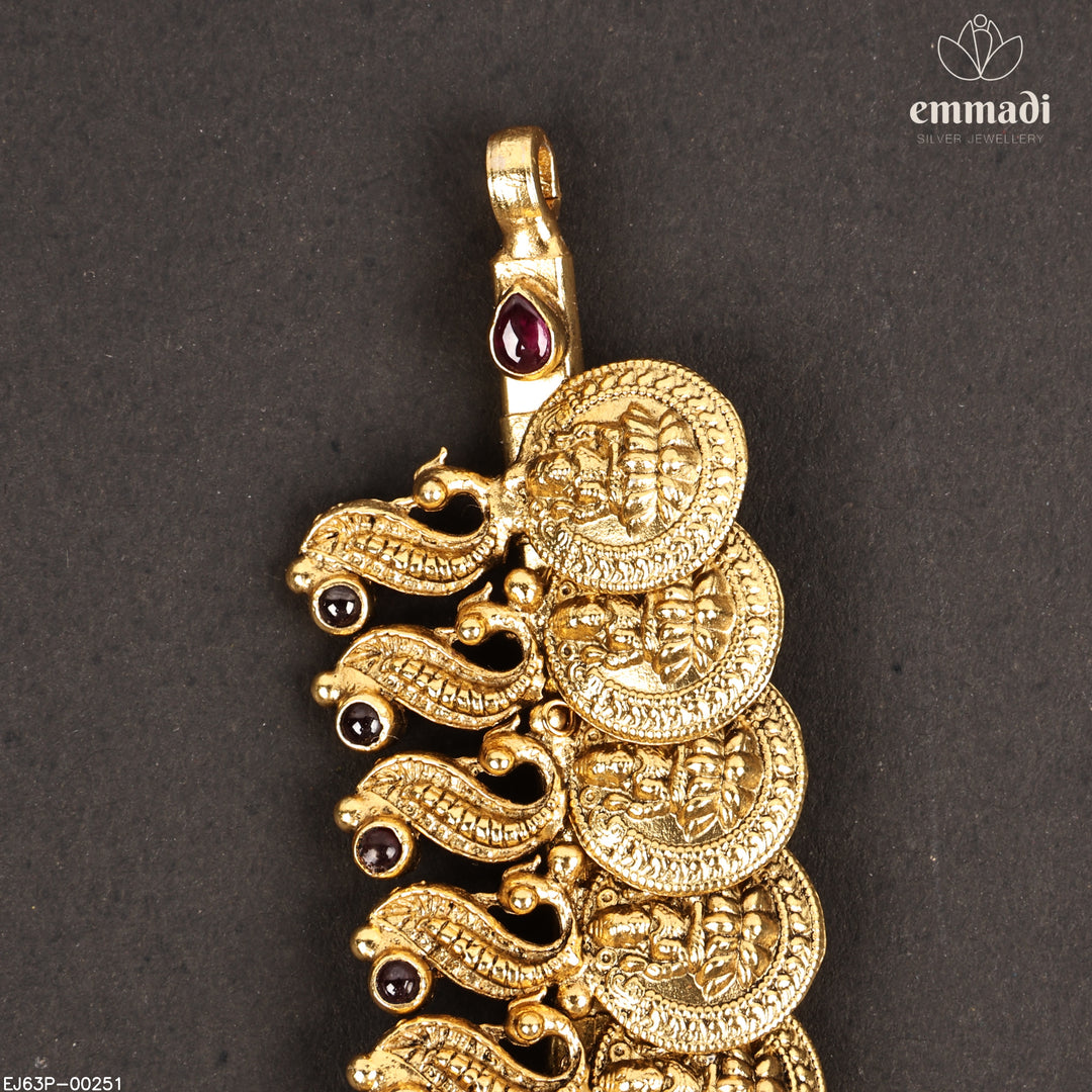 Short Necklace Antique