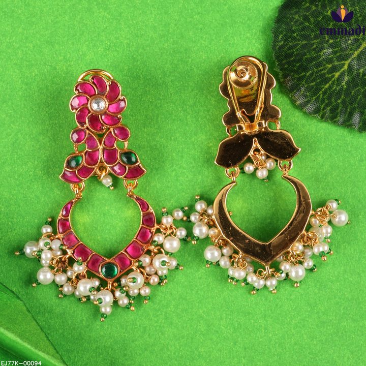 Hangings Kundan