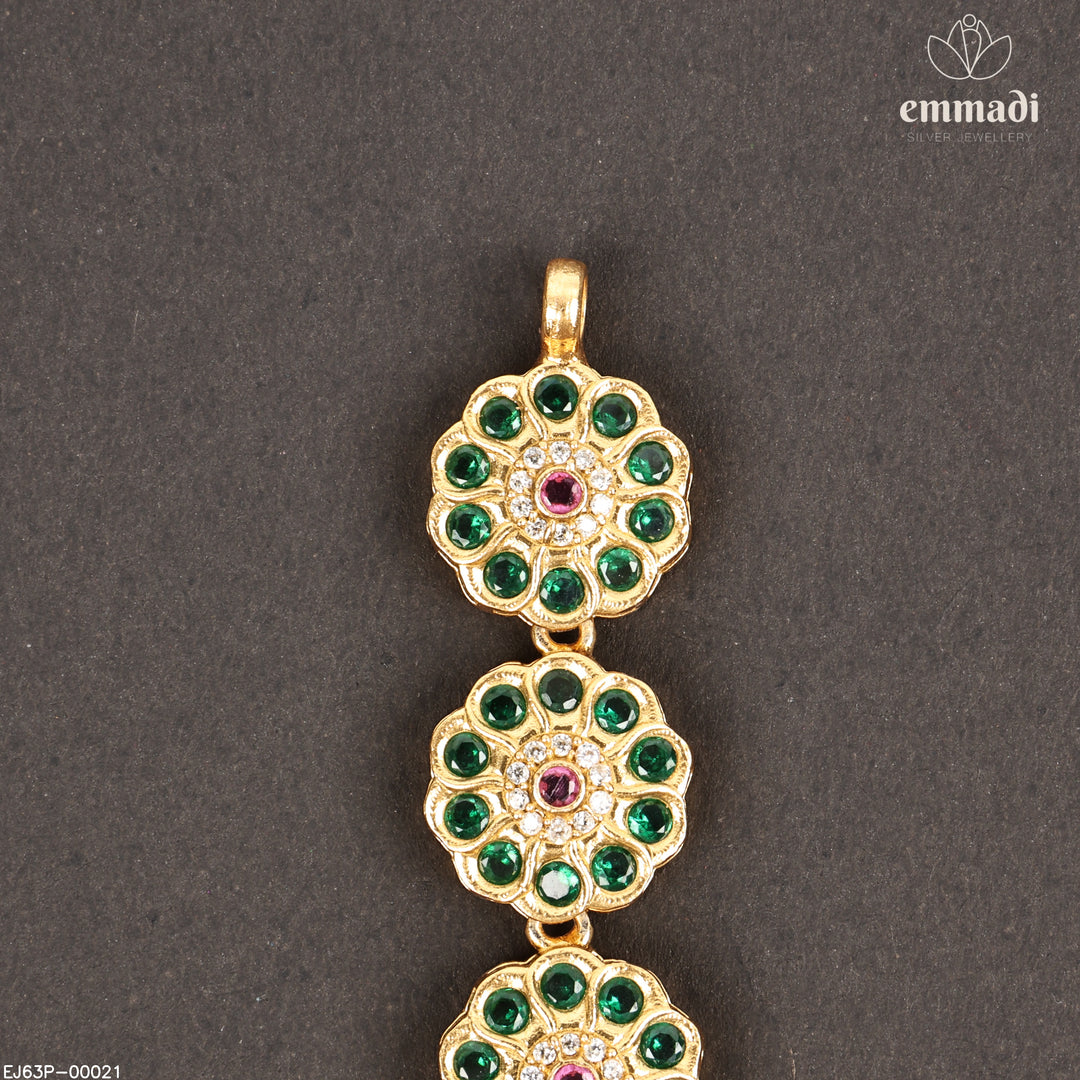 Short Necklace Antique