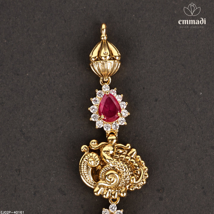 Short Necklace Antique