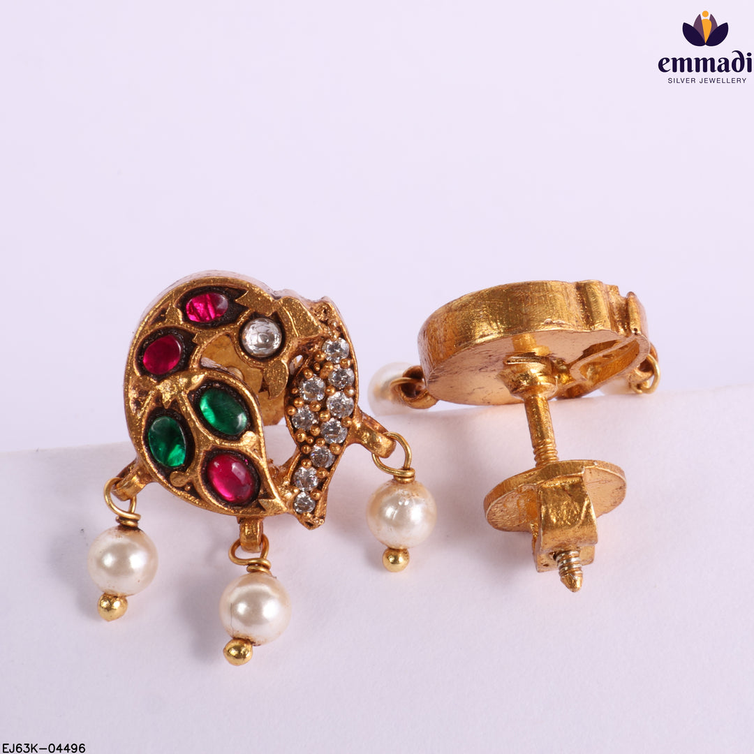 Hangings Kundan