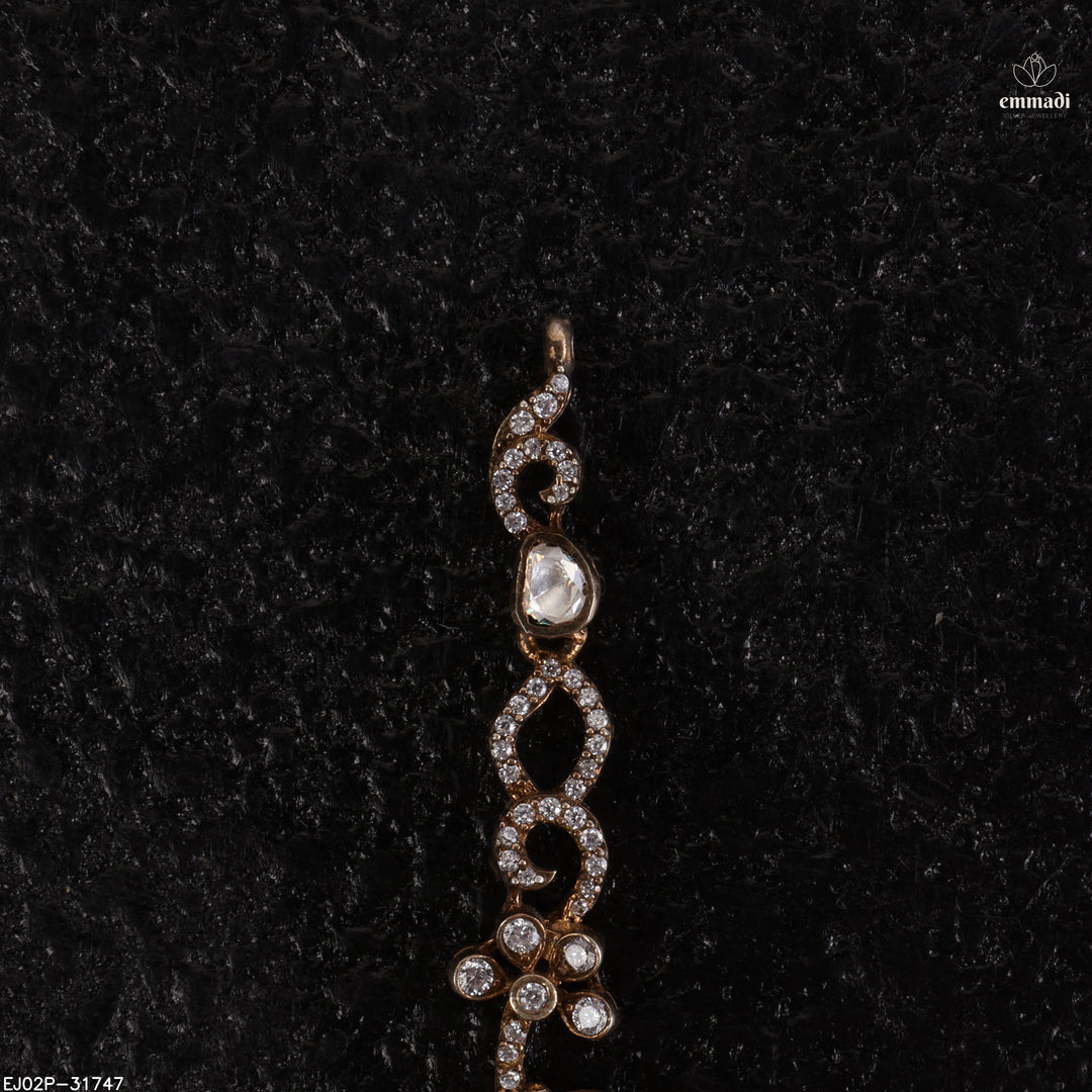 Short Necklace Victorian