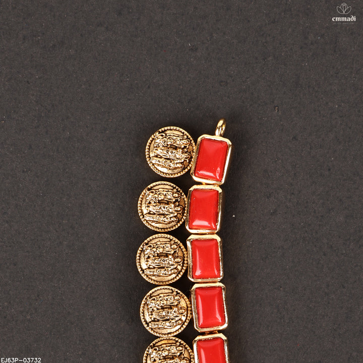 Short Necklace Antique