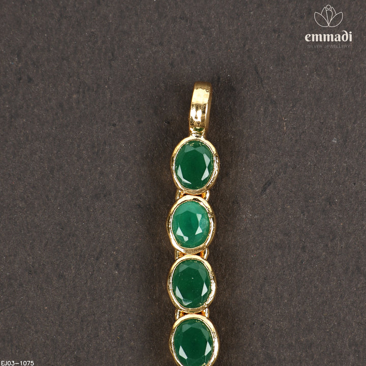 Short Necklace Antique