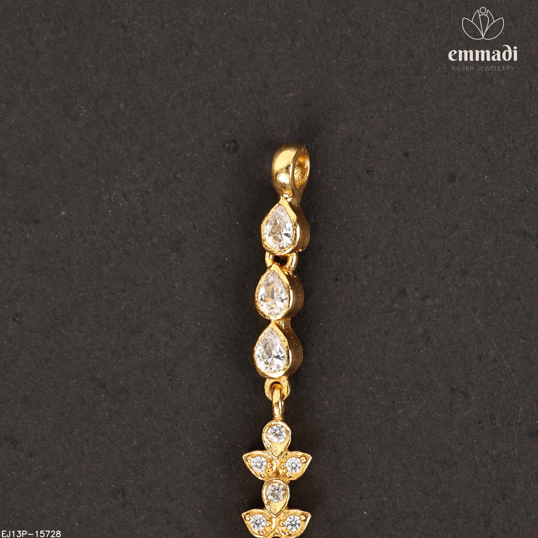 Short Necklace Antique