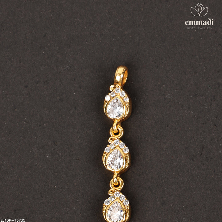 Short Necklace Antique
